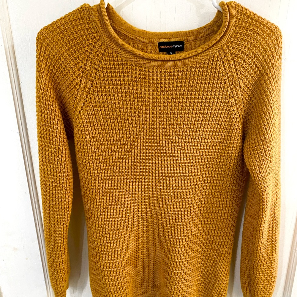 Cute Mustard Yellow Sweater Size Small